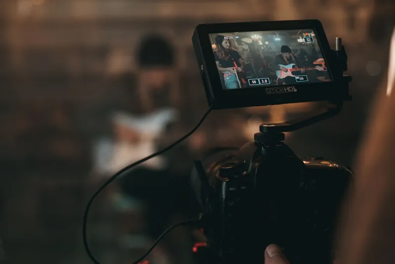 Studio Recording, Live Video, or TikTok Clip — What Demo Format Is Actually Winning Bookings Right Now?